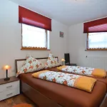 Lägenhet Gemuetliche Ferienwohnung, Lechbruck