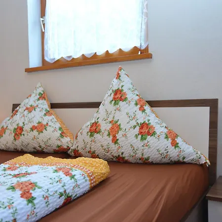 Lejlighed Gemuetliche Ferienwohnung, *